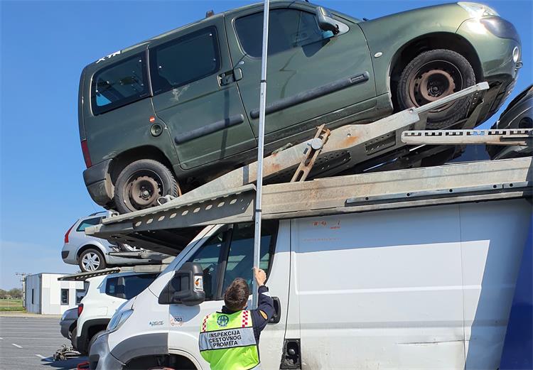 Slika /slike/foto ICPC/foto ICPC T48/nsl ICPC 48_24 1-12_24.jpg